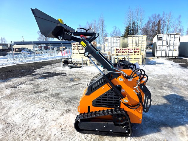 Mini Skid Steer Loader, 23 HP EPA Gasoline Engine - LandHonor - LHR-HT380Q1