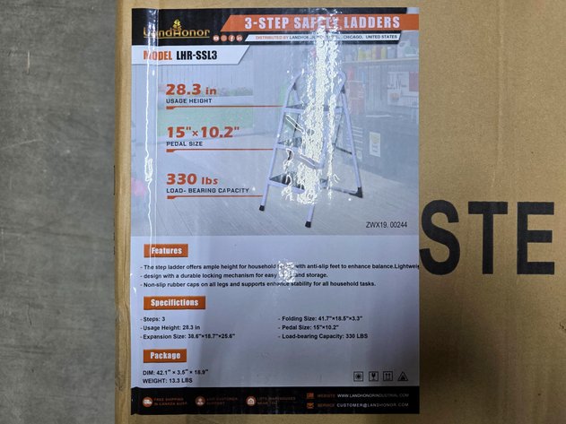 3-Step Safety Ladders - LandHonor - LHR-SSL3
