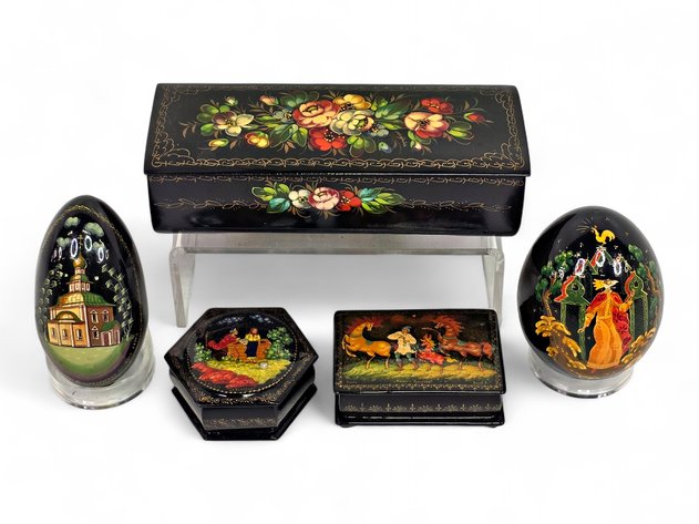 Traditional Russian Lacquer Trinket Boxes & Eggs