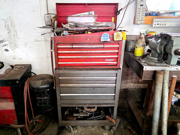Craftsman Tool Chest & Cabinet w/ Hammers, Pliers, C-Clamps & More