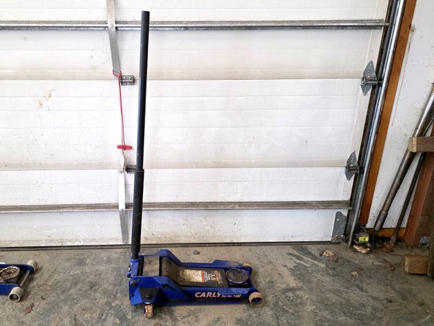 Carlyle 3.5-Ton Floor Jack