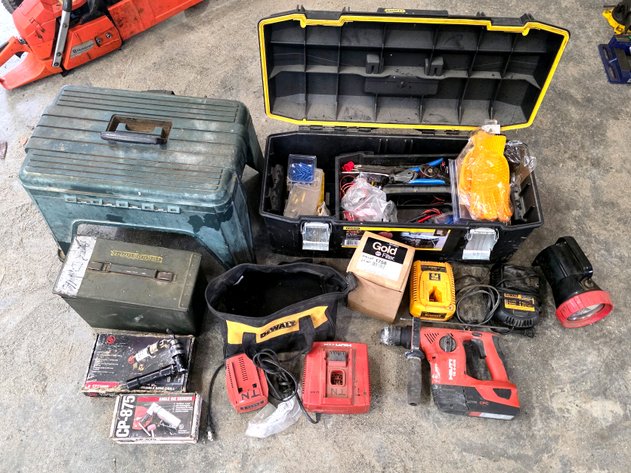 Stanley Toolbox & Assorted Tools & Equipment