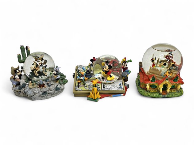 Disney's Mickey Mouse & Friends Musical Snow Globes