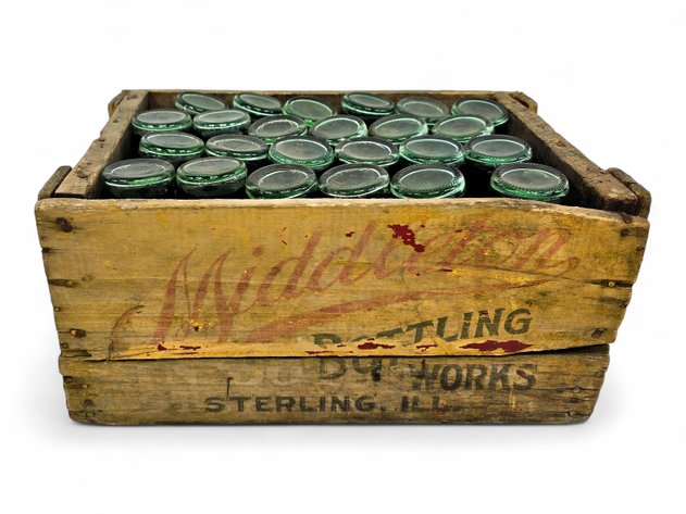 Wooden Coca-Cola Delivery Crate w/ 24x Full Glass Bottles