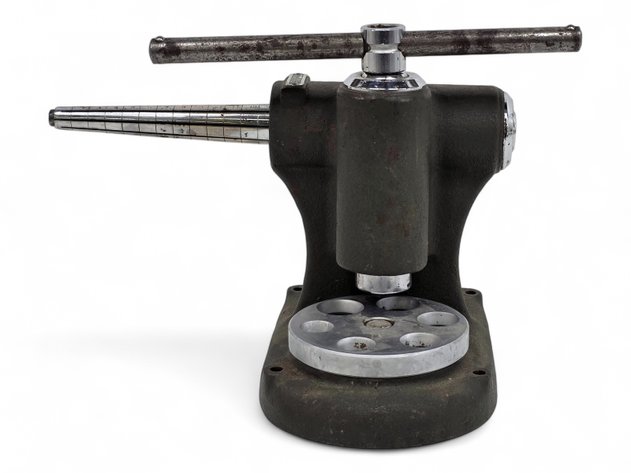 Cast-Iron Ring Expander & Reducer