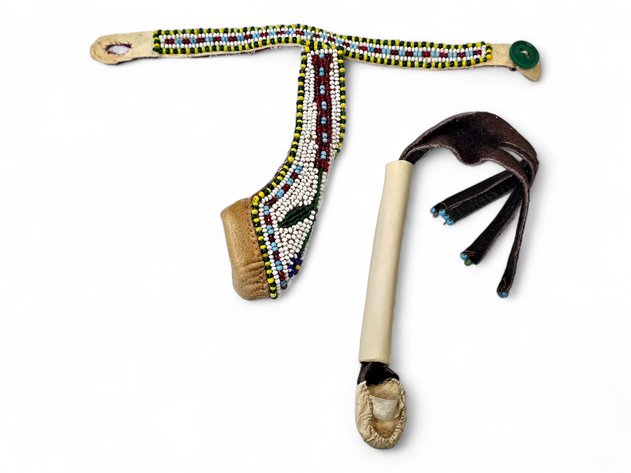 Alaska Native Sewing Kit w/ Wrist Thimble Attachment