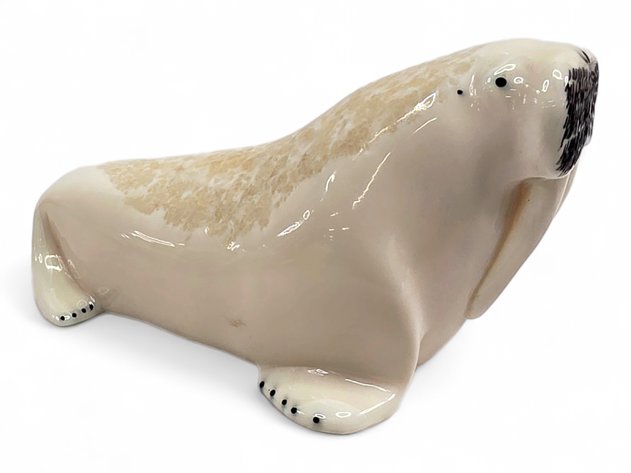 Walrus Ivory Walrus Figurine - David Soolook Jr.