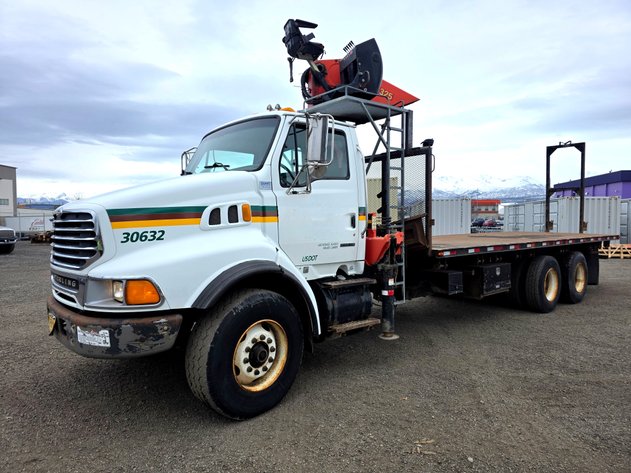 2003 Sterling L9500 Series Truck