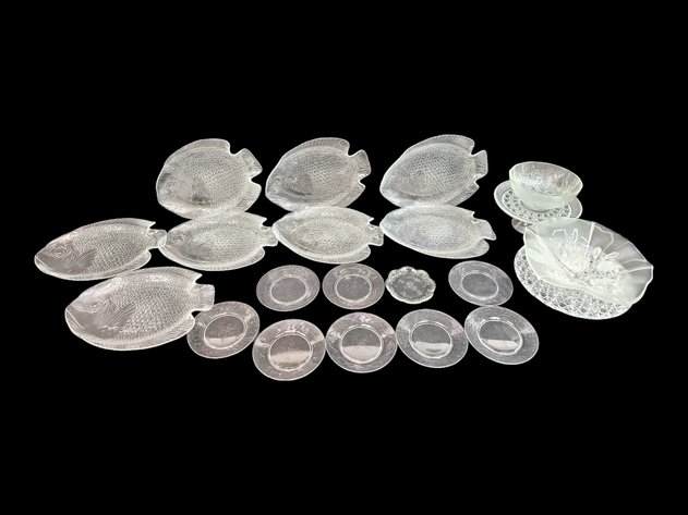 Fish-Shaped Plates, Foliate Serving Bowls, Pedestal Stands & More