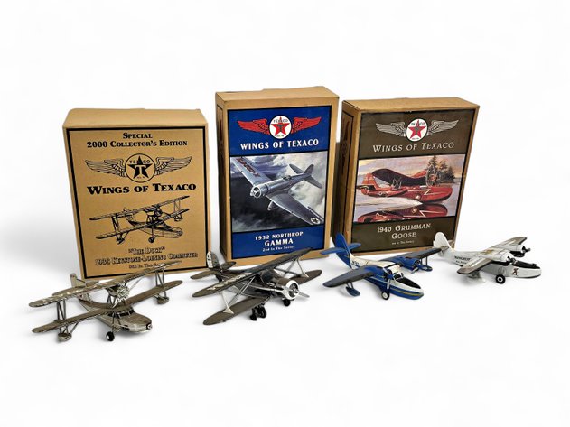 Ertl Diecast Wings of Texaco 1936 