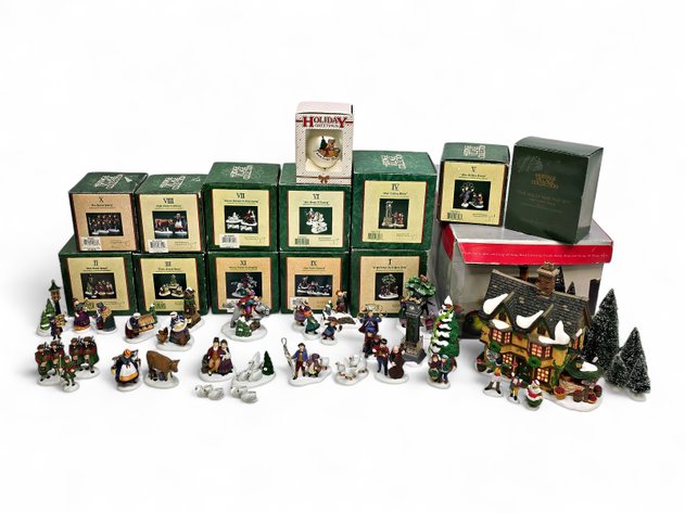 Department 56 Heritage Village Collection Porcelain Figurines
