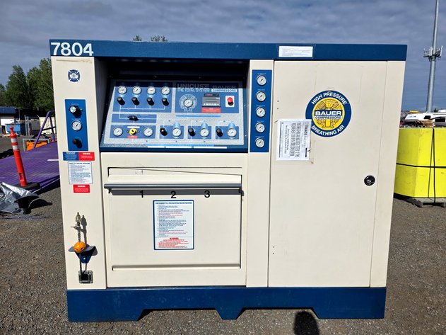 BAUER UNICUS III Breathing Air Compressor System