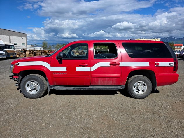 2012 Chevrolet Suburban MPV