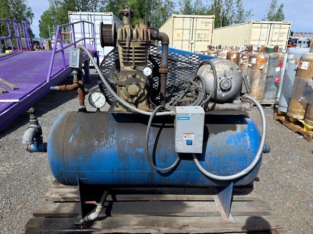Quincy Compressor Tank-Mounted Air Compressor