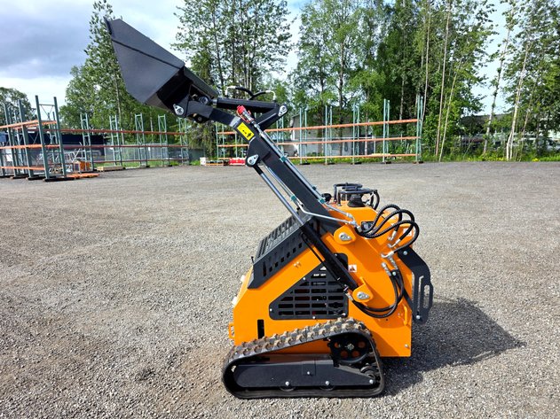 Mini Skid Steer Loader, 23 HP EPA Gasoline Engine - LandHonor - LHR-HT380Q1