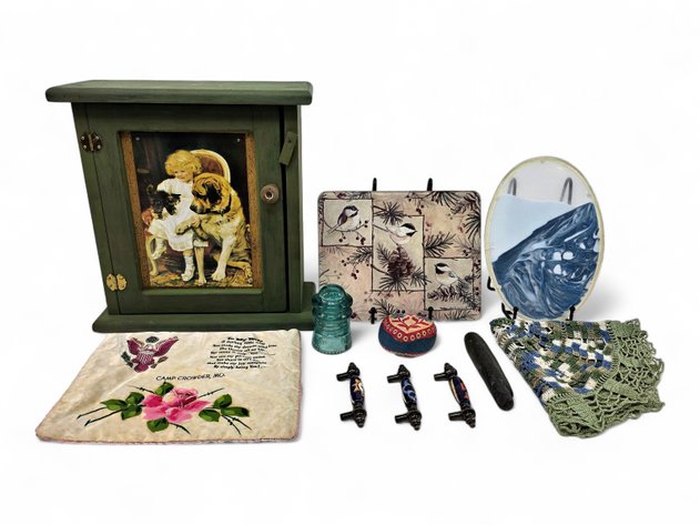 Home Décor - Cabinet, Art, Drawer Pulls & More