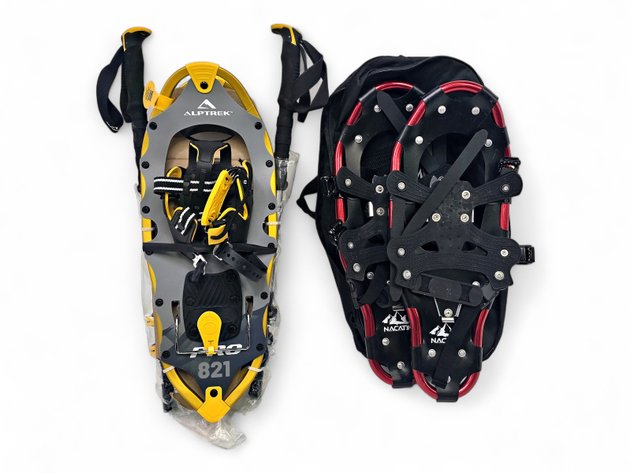 Alptrek & Nacatin Snowshoes w/ Poles & Bag - Size Small