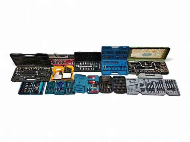 11x Tools Sets