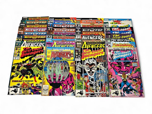 36x Marvel The Avengers & The West Coast Avengers Comic Books