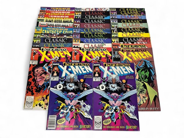 32x Marvel X-Men & Fantastic Four Comic Books
