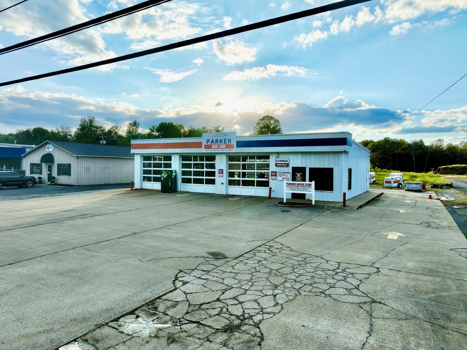 Image for Parker Quik Lube – 38 Main St., Benton, KY 42025
