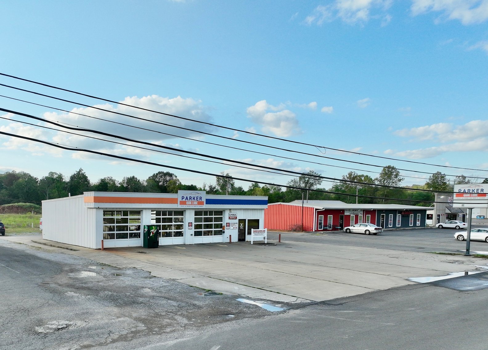 Image for Parker Quik Lube – 38 Main St., Benton, KY 42025