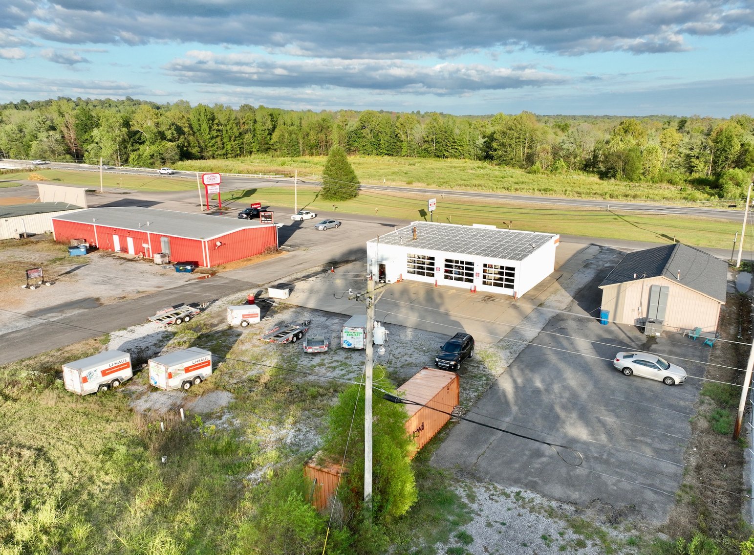 Image for Parker Quik Lube – 38 Main St., Benton, KY 42025