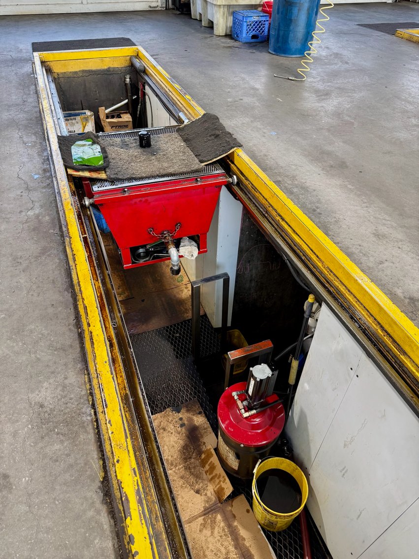 Image for Parker Quik Lube – 38 Main St., Benton, KY 42025