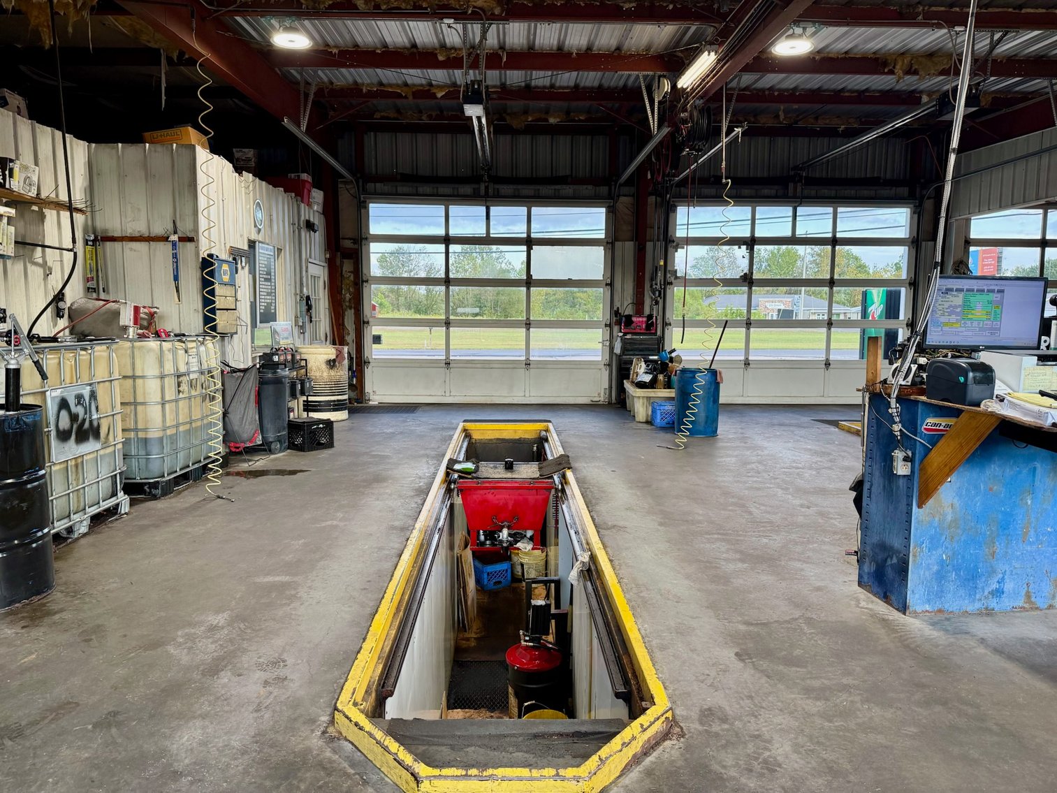 Image for Parker Quik Lube – 38 Main St., Benton, KY 42025