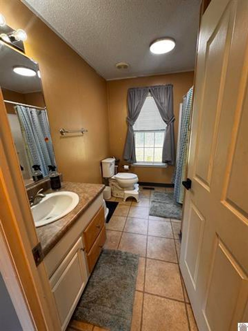 Image for 70 Cherokee ct. Cadiz, KY 42211