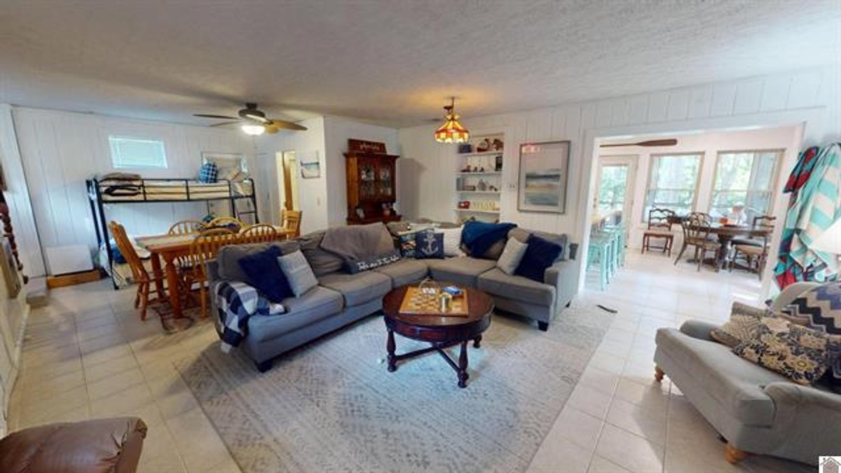 Image for 318 Horseshoe Dr. Cadiz, KY 42211