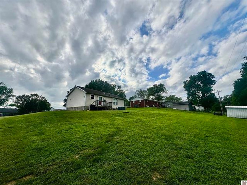 Image for 35 Cardinal Drive Cadiz, KY 42211