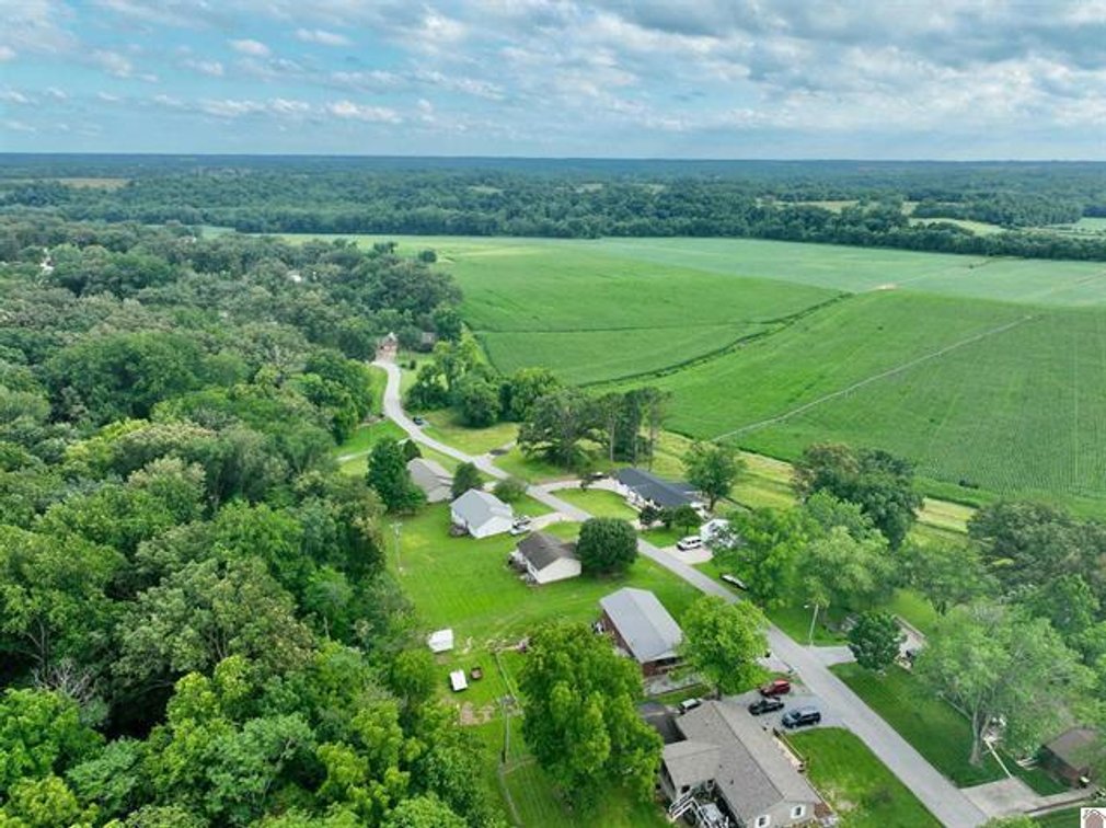 Image for 35 Cardinal Drive Cadiz, KY 42211