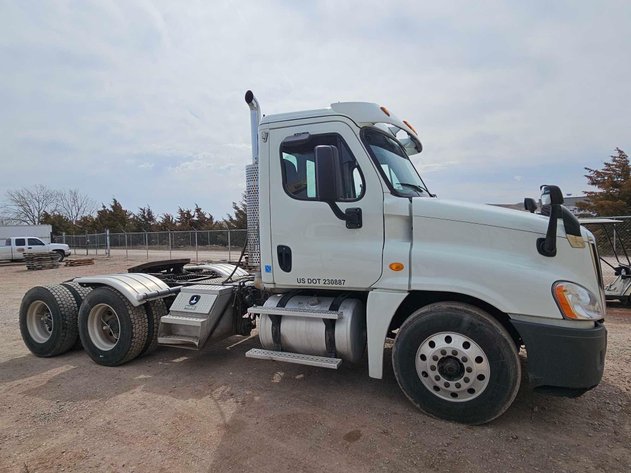 Image for Truck & Equipment Auction - Apr. 30