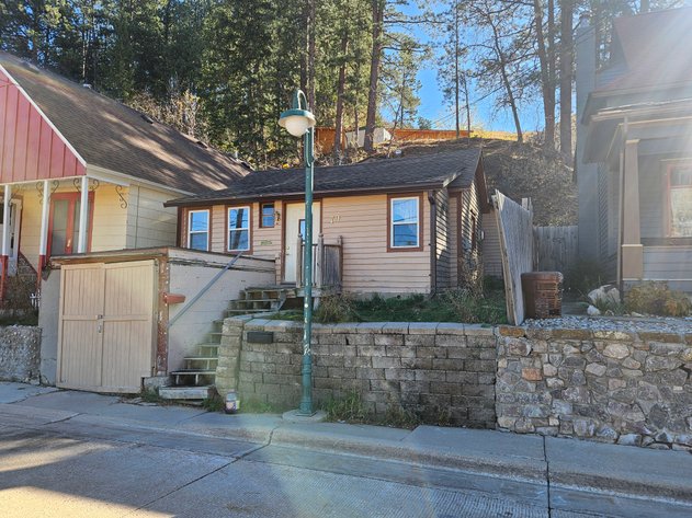 Image for Deadwood Investment Home - Nov 13th