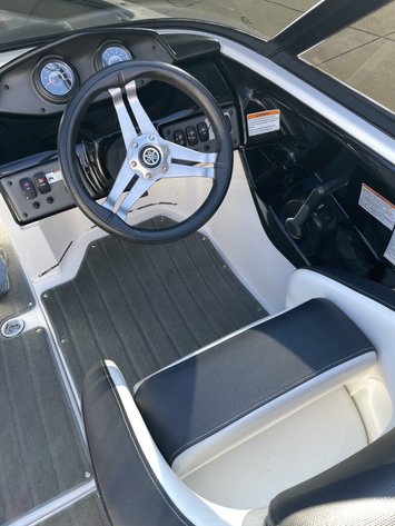 Image for '19 Yamaha AR195 Boat