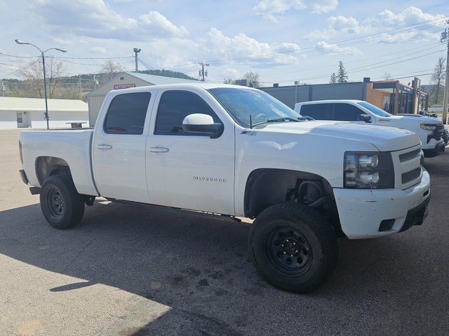 Image for '10 Chevy Silverado 1500 6.2L