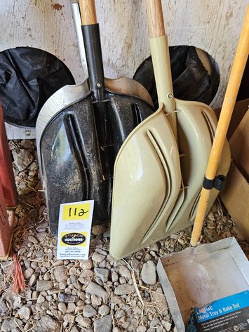 Image for Scoop shovels