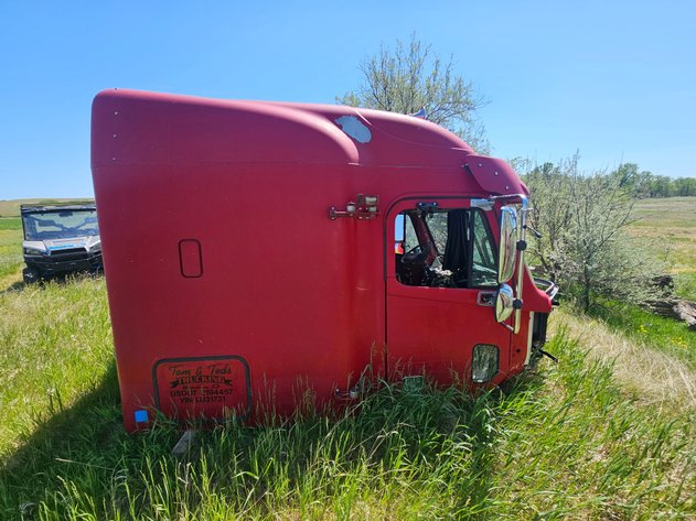 Image for Semi Sleeper Cab