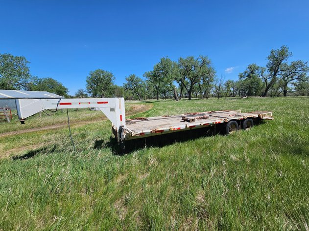 Image for Gooseneck Flatbed Trailer