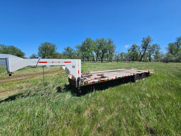 Image for Gooseneck Flatbed Trailer