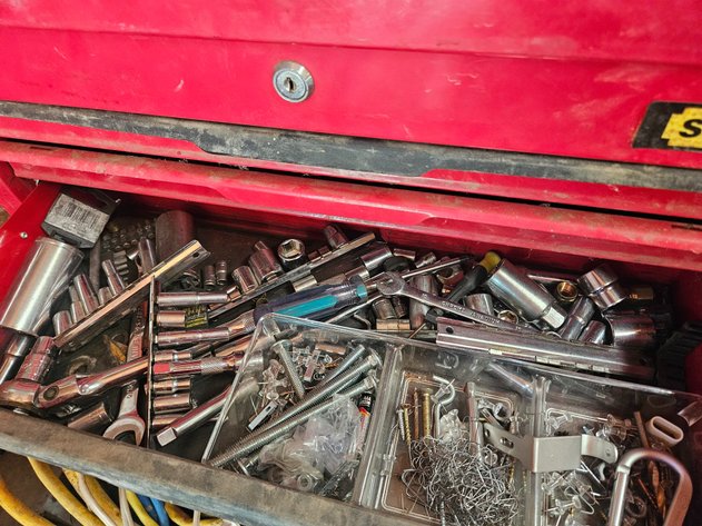 Image for Toolbox, Tools, Entire Shelf