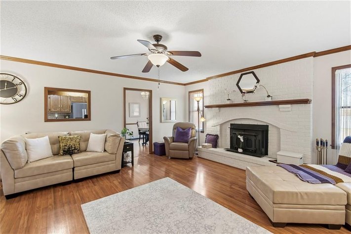 Image for 507 N. Main St. - Higginsville, MO