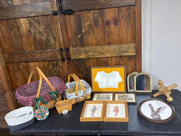 Image for Collection Of Vintage Decor