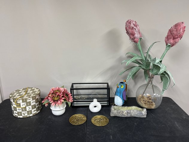 Image for Miscellaneous Household Decor
