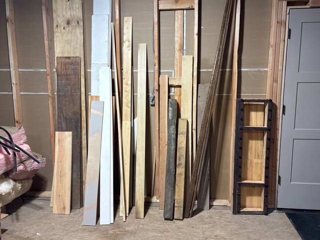 Image for Mixed Lumber Lot 3