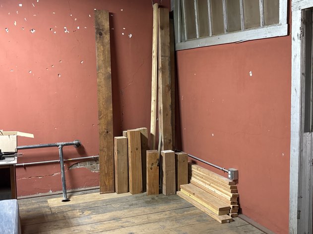 Image for Mixed Lumber Lot 1