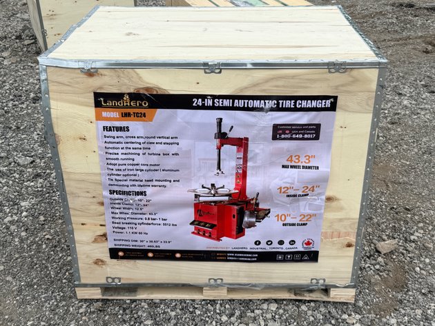 Image for LandHonor 24' Semi-Automatic Tire Changer