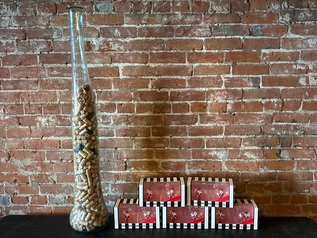 Image for Ornament Drinking Glasses With Decorative Cork Glass