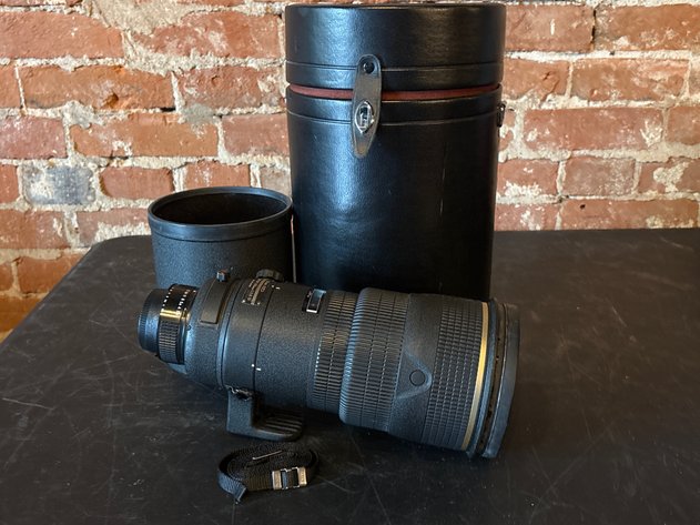 Image for Nikon Nikkor 300mm F/2.8D IF-ED Telephoto Lens